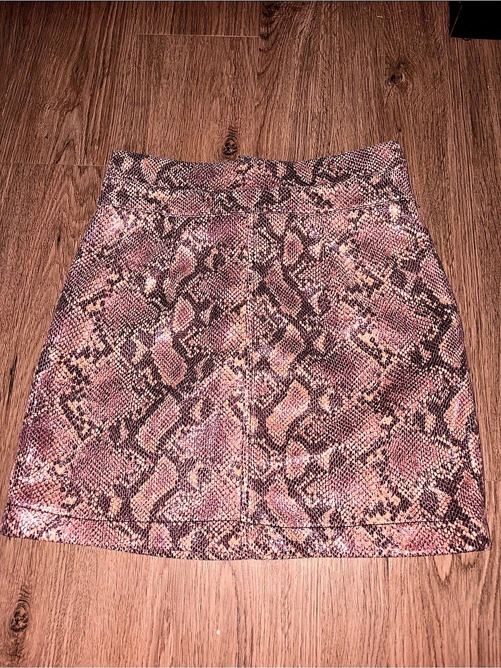 Fashion Nova Purple Snakeskin Faux Leather Mini Skirt Size Small
